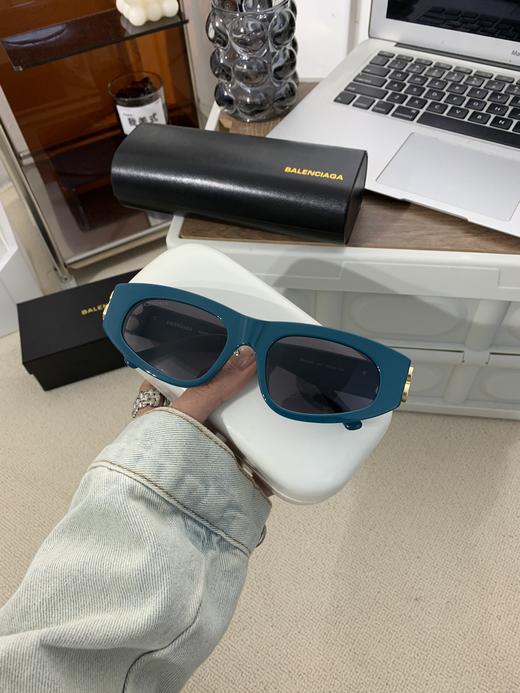 巴家 墨镜太阳镜-BB0095 市面高版本  Size:53口19-135 巴黎世家双B标志可盐可甜 商品图6