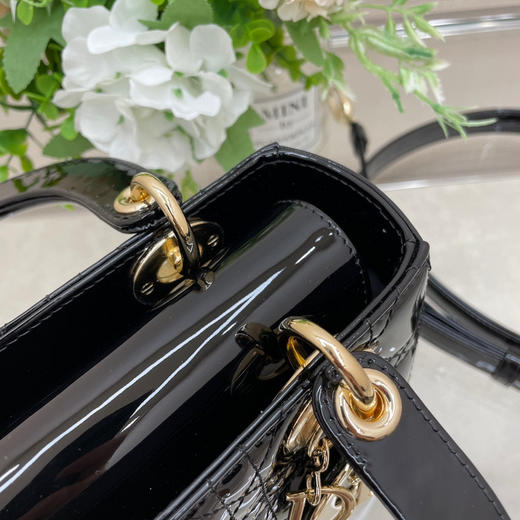 D家  戴妃四格 漆皮 商品图2