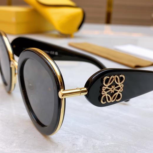 罗*威新款墨镜太阳镜，MODEL：LW40130U，SIZE：47口17-145 商品图7