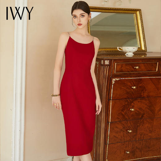 IWY/红色收腰显瘦吊带连衣裙修身中长款御姐范百搭包臀职业连衣裙Q1192 商品图1