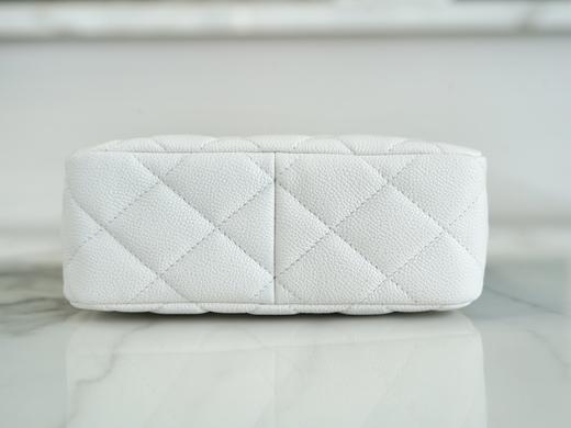 香奶奶 23P春夏新款 爱心调节扣HoBo包 白色 商品图3