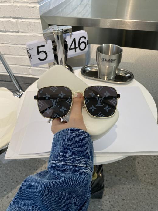 驴家 MODEL：Z1421太阳眼镜 时尚印花太阳眼镜SIZE：56口17-140方形墨镜 商品图1