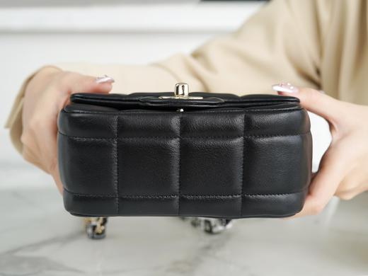 香奶奶 23c 早春度假系列  美骰子方胖子 正品皮 商品图6