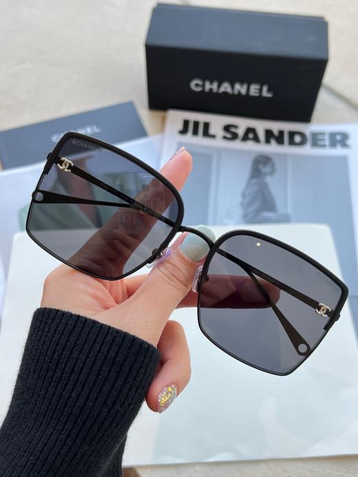 香家   墨镜 太阳眼镜 网红款 型号CH7327 小红书推荐大框墨镜尺寸：58口20-145 造型神器  上脸效果无敌 小脸小姐姐选它没错 商品图3