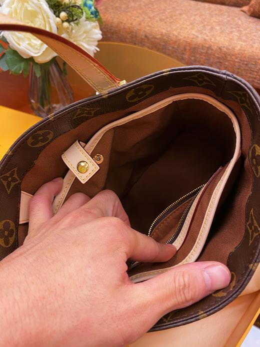 驴  M51172 Vavin 薇薇安 中古包 商品图5