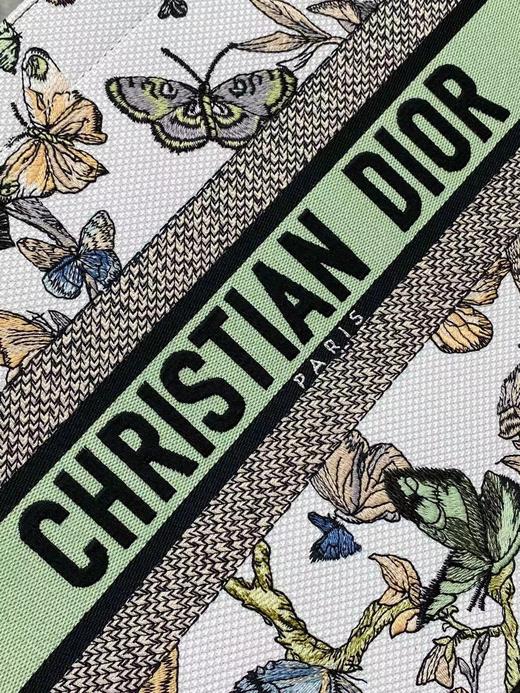 D家托特刺绣花蝴蝶 商品图9