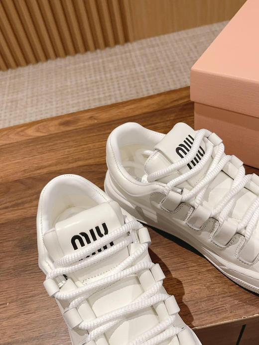 缪家 小白鞋 商品图5
