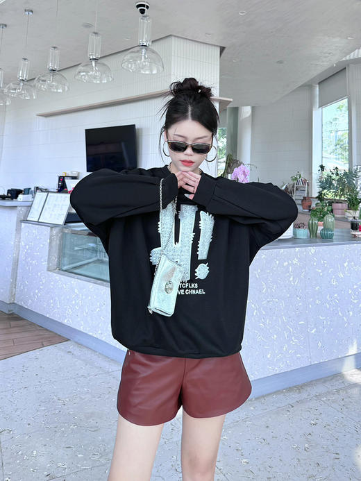 圆领印胶亮片字母卫衣长袖配包包 9521020039 商品图4