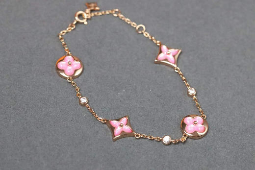 驴家粉贝母四花手链 商品图5