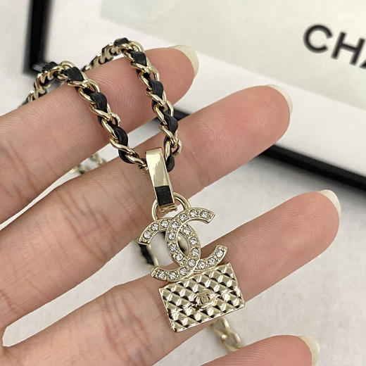 香奶奶 满钻皮穿项链 商品图3