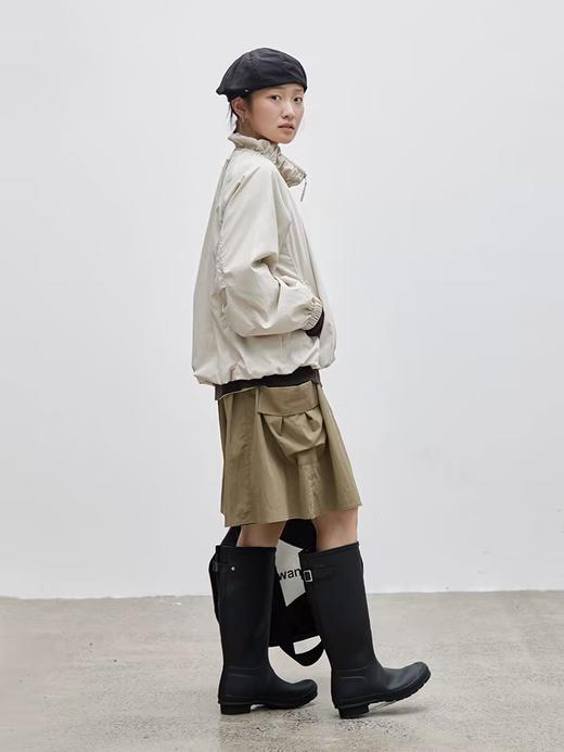 步履不停/4C23110C/户外小立领拉链花苞女生感短外套 商品图3