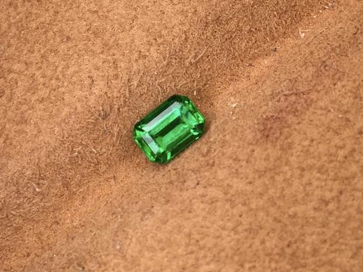 0.46ct 祖母绿裸石 商品图2