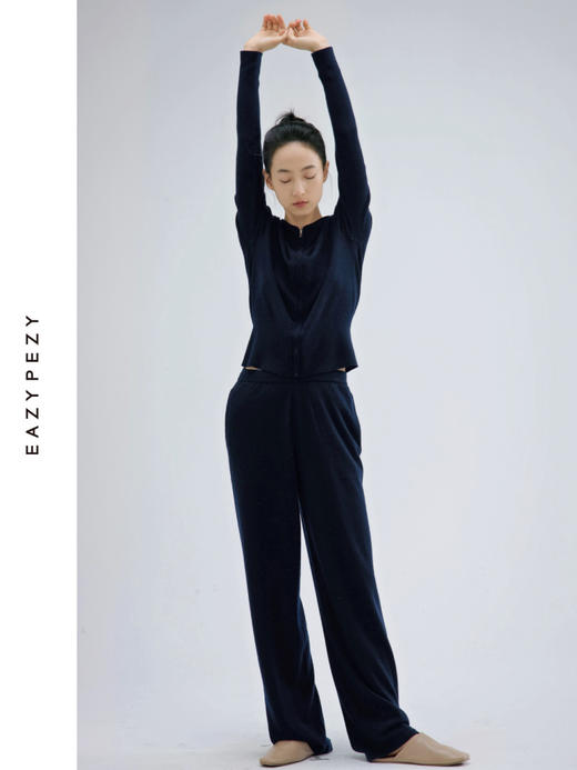 24AW 37.5精纺羊绒火山灰连帽拉链套装 商品图3