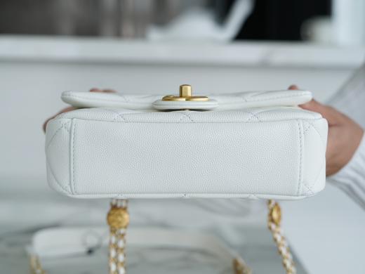 香奶奶  22A 高级手工坊金币口盖包正品皮  白 商品图6