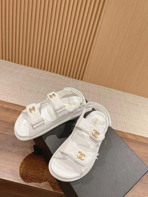 香奶奶  2024早春新魔术贴 凉鞋 沙滩鞋 商品图1