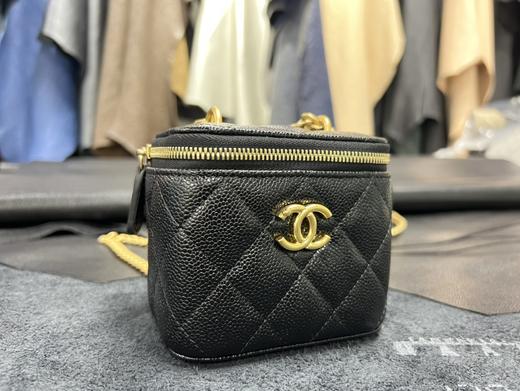 香奶奶23p 爱心链条小盒子 正品皮 现货供应！ 商品图1