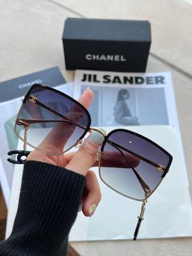 香家   墨镜 太阳眼镜 网红款 型号CH7327 小红书推荐大框墨镜尺寸：58口20-145 造型神器  上脸效果无敌 小脸小姐姐选它没错