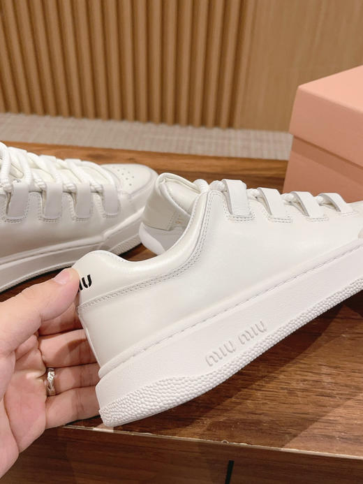 缪家 小白鞋 商品图7