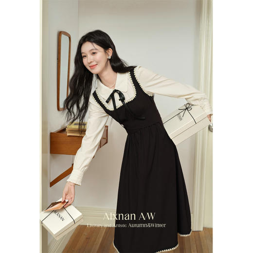 鹿向南「南法假日」假两件黑色连衣裙L39725 商品图4