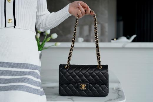 香奶奶 Classic Flap  经典口盖包 黑羊金 小号 商品图1