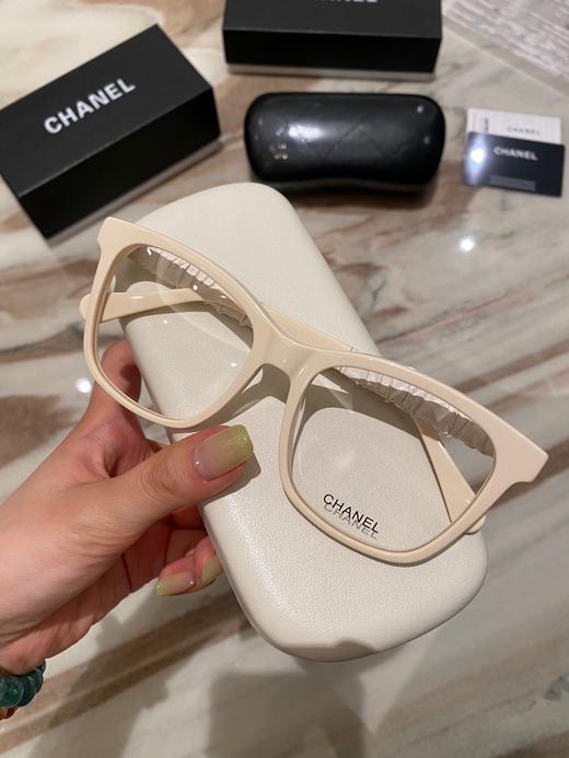 香家  近视眼镜 网红款 型号CH3438小红书推荐大框平镜尺寸：53口23-150 造型神器  上脸效果无敌 小脸小姐姐选它没错 商品图1