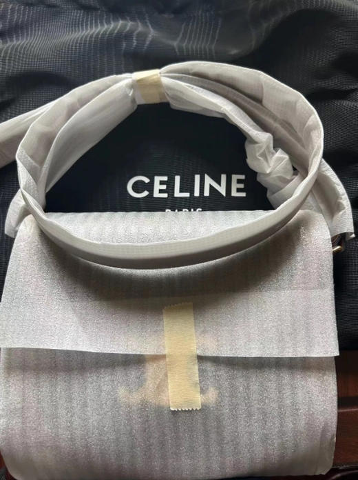 好评集--凯旋门老花腋下包 商品图2