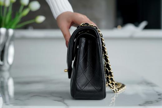 香奶奶 Classic Flap  经典口盖包 黑羊金 小号 商品图3