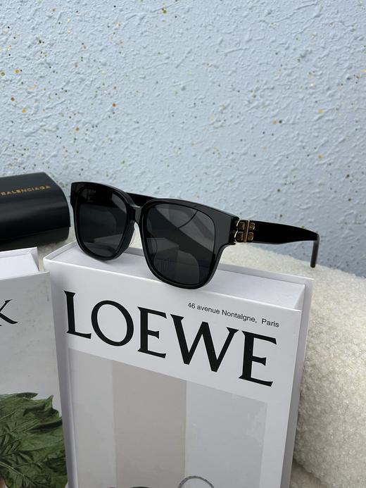 巴家   BB0104SA 56口14-140  双B镜腿 商品图4