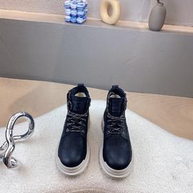 周冬雨同款 | ugg  迷你后亮包~ 雪地靴