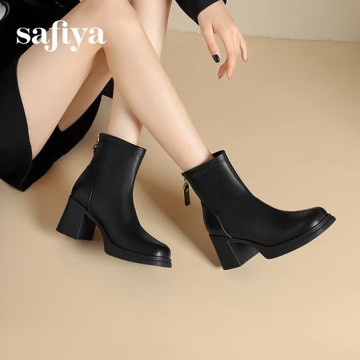 Safiya/索菲娅2024冬 英伦风高跟防水台百搭方头瘦瘦弹力时装短靴  SF44116092 商品图4