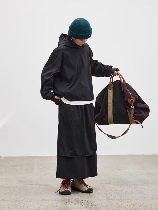 步履不停/4C41117C/速干毛圈针织直筒黑色半裙 商品图3