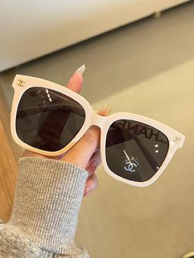 香家  太阳眼镜 网红款太阳镜 型号CH7336小红书推荐大框方形墨镜尺寸：65口20-145 造型神器  上脸效果无敌