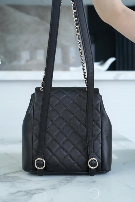 香奶奶 23A新款 Duma双肩包 光面牛皮 大号黑色 商品图2