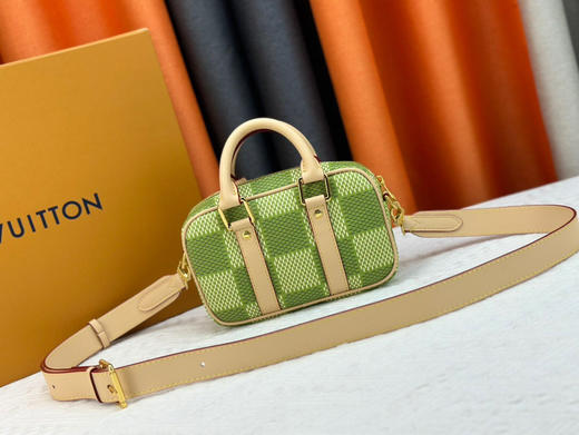 驴家M40643 绿色手袋Nano 商品图3