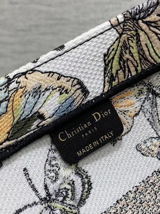 D家托特刺绣花蝴蝶 商品图8