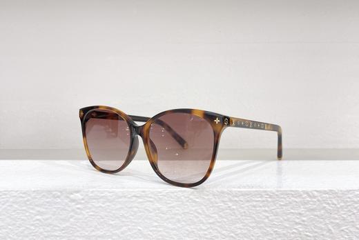 驴家 墨镜太阳镜 LOUIS VUITTON???MODEL：Z1657w??? SIZE：57口16-145 商品图3
