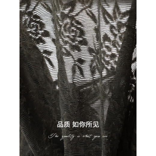 COCOBELLA优雅微透视镂空蕾丝衬衫女深V领长袖针织衫NLC55-2 商品图4
