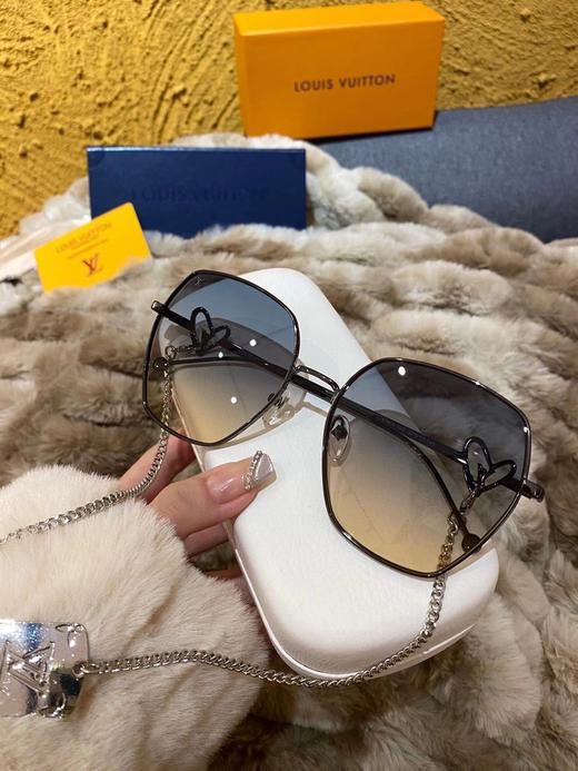 驴家 MODEL：Z1878U网红太阳眼镜 小红书种草推荐 墨镜SIZE：57口17-145多边形墨镜 商品图5