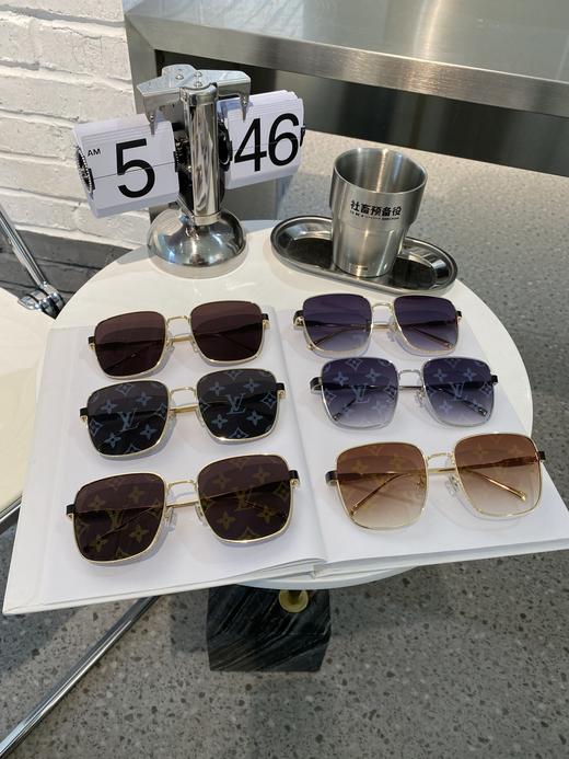 驴家 MODEL：Z1421太阳眼镜 时尚印花太阳眼镜SIZE：56口17-140方形墨镜 商品图6