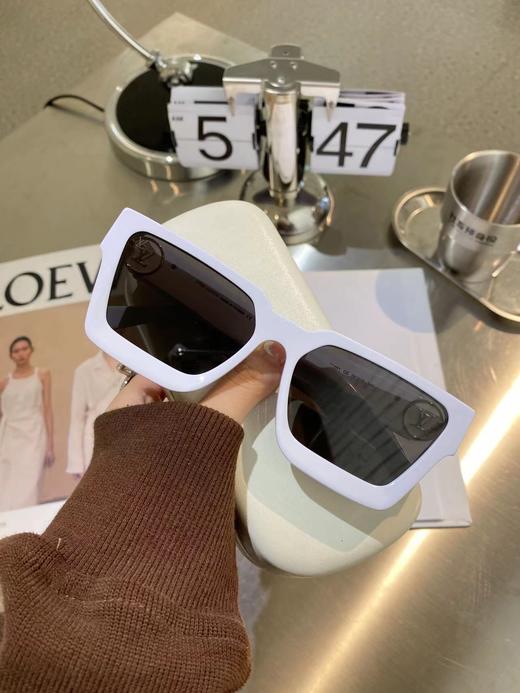 驴家  MODEL：Z1491 太阳眼镜 高端板材太阳眼镜SIZE：58口18-145男女士方形墨镜 商品图2