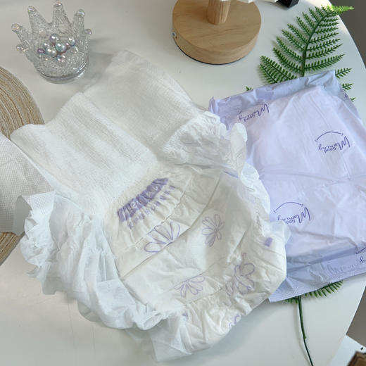 🌸🌸🌸【五月私语魔术贴早安裤】✅魔术贴撕拉设计，🔥穿脱轻松搞定 ✅免洗更换，🎈🎈🎈透气不闷热 ✅双侧魔术贴 自由调节 商品图4