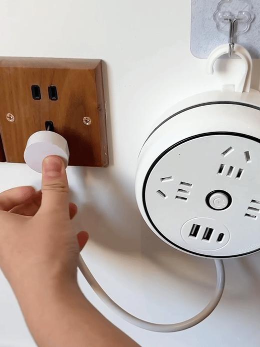 SOOKIE·多功能旋转收纳插座（4-816） 商品图1