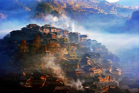 氧气旅行团—黔东南精品包机游