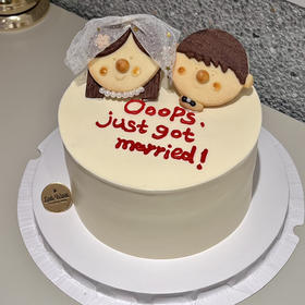 LITTLE WITCH造型蛋糕 可爱的订婚蛋糕 饼干不固定款式女生的有头纱👰