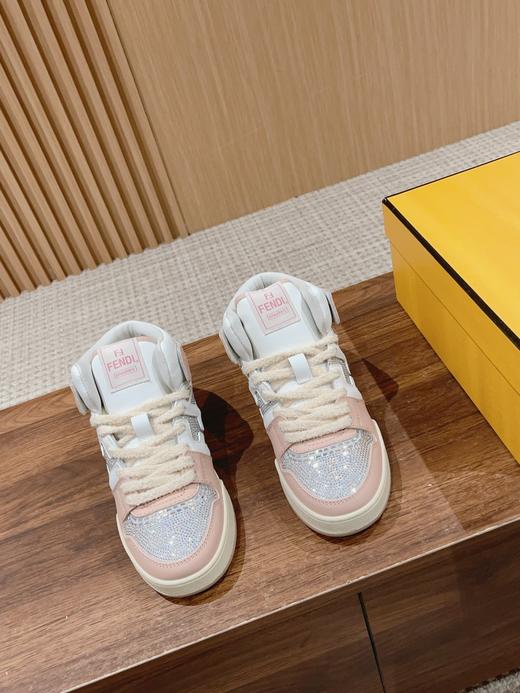 芬家 新款高低帮运动鞋 钻面绑带休闲鞋(HD) 商品图5