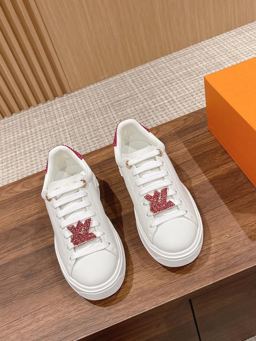 驴家  #小白鞋 23春夏新品运动鞋 水晶扣件呼应鞋尾设计(HD) 商品图1