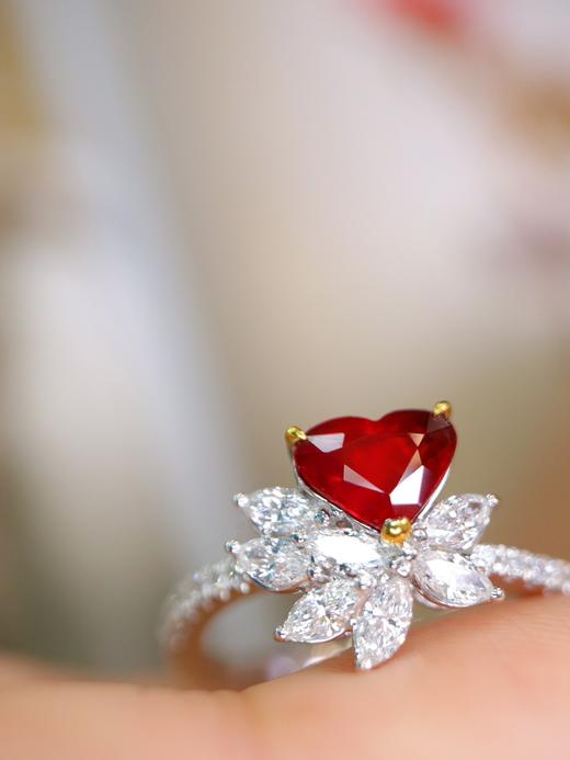 1.06ct 3.86g 红宝石戒指 商品图2