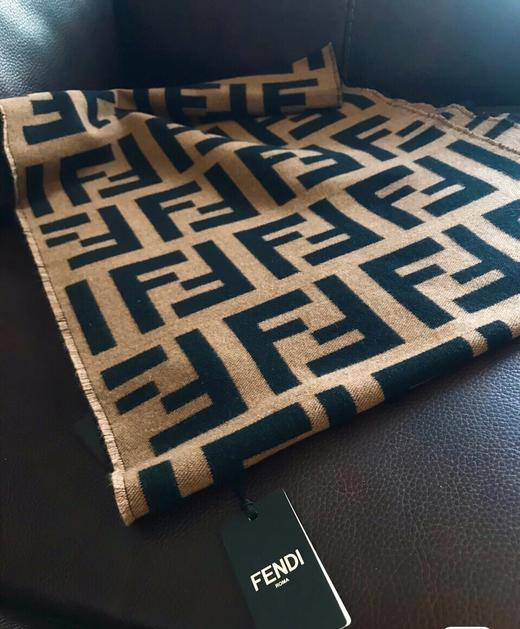 FEND经典F围巾（正品级） 商品图2