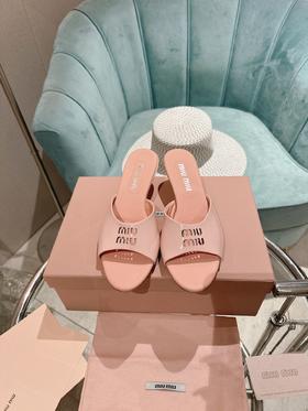 缪家 新款拖鞋系列上新