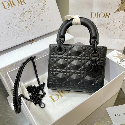 迪家 三格戴妃 Lady系列钻石藤格纹，缉面线羊皮革精心制作！D家 商品图4